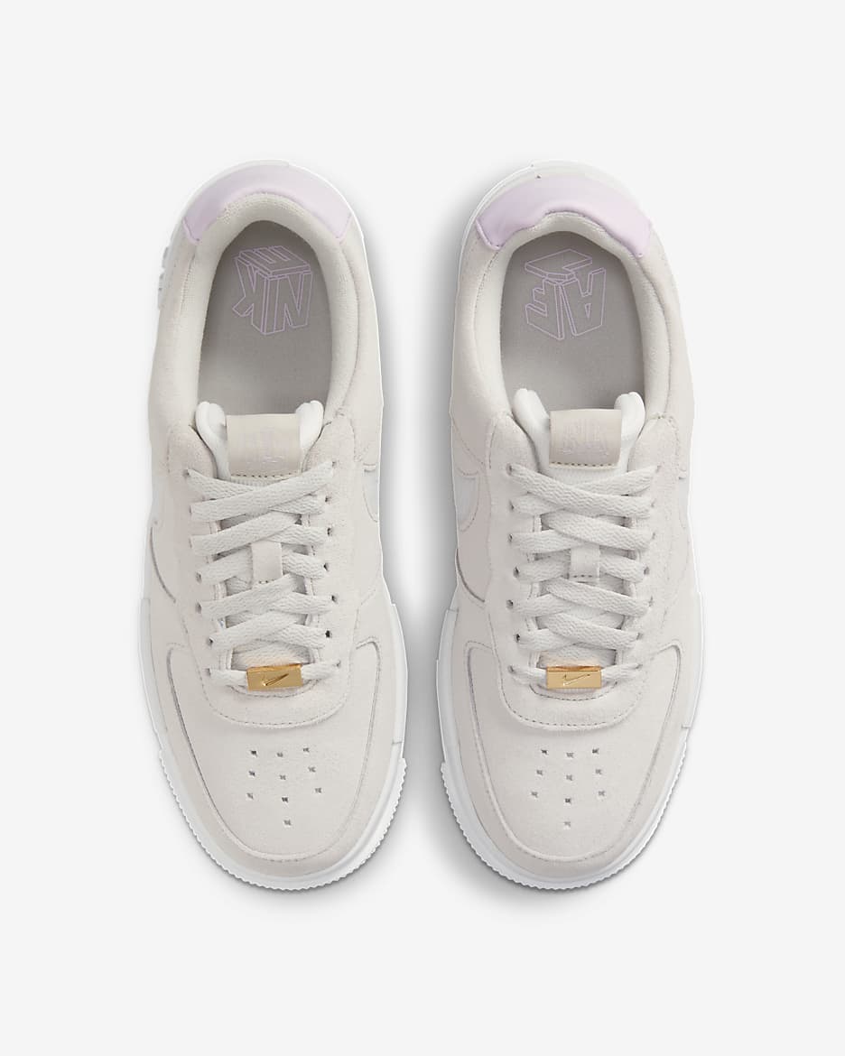 Nike Air Force 1 shops Pixel